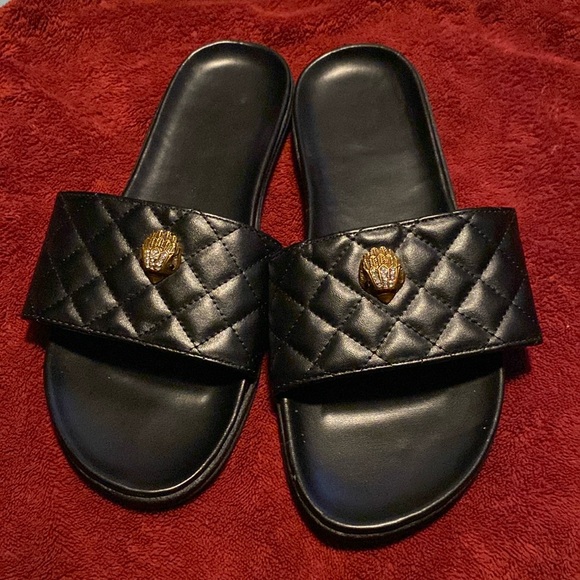 Kurt Geiger Shoes - KURT GEIGER LONDON
Women's Meena Eagle Quilted Slide Sandals